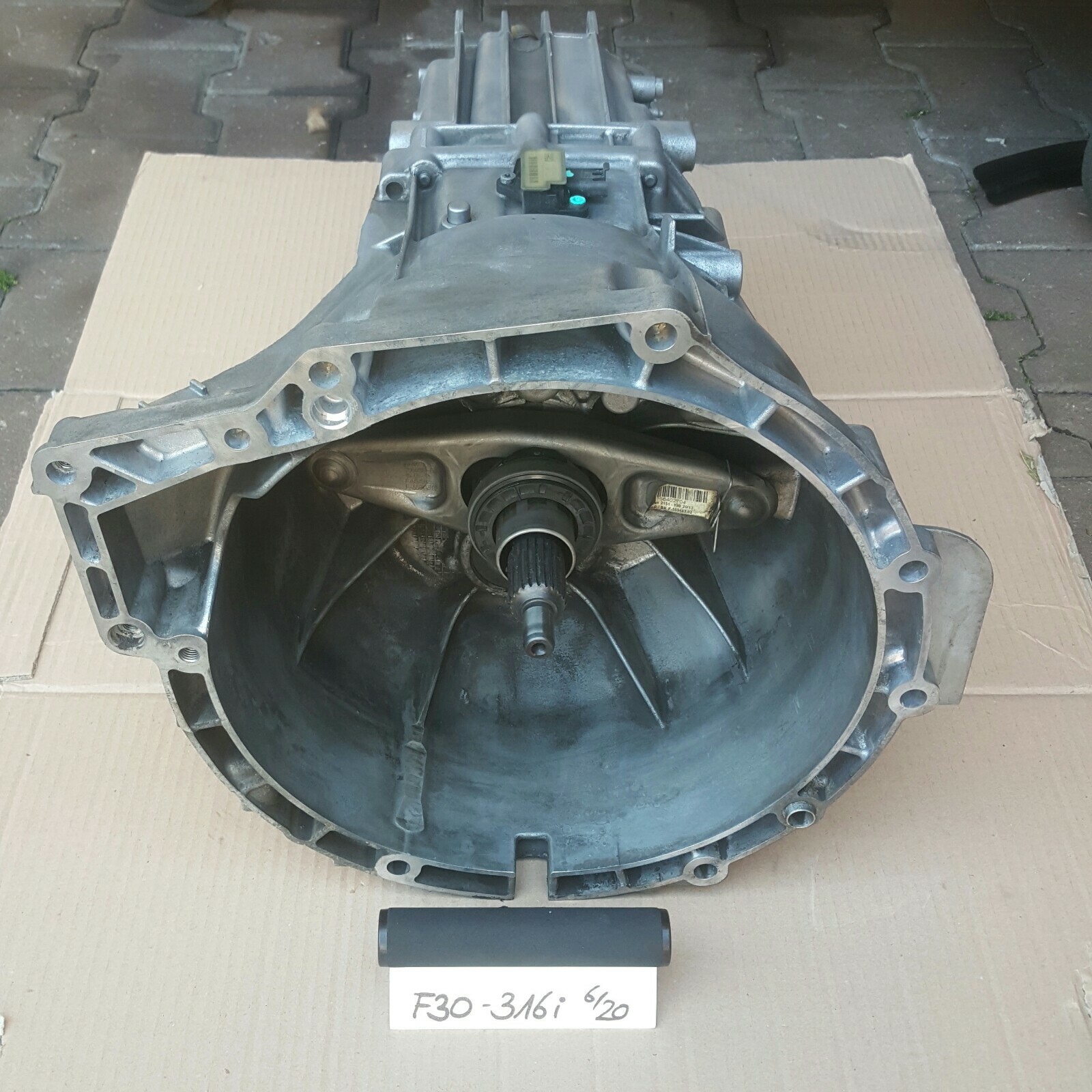 BMW 116i F20 F21 / 316i F30 F31 Getrag Getriebe  6 Gang Schaltgetriebe 7597917