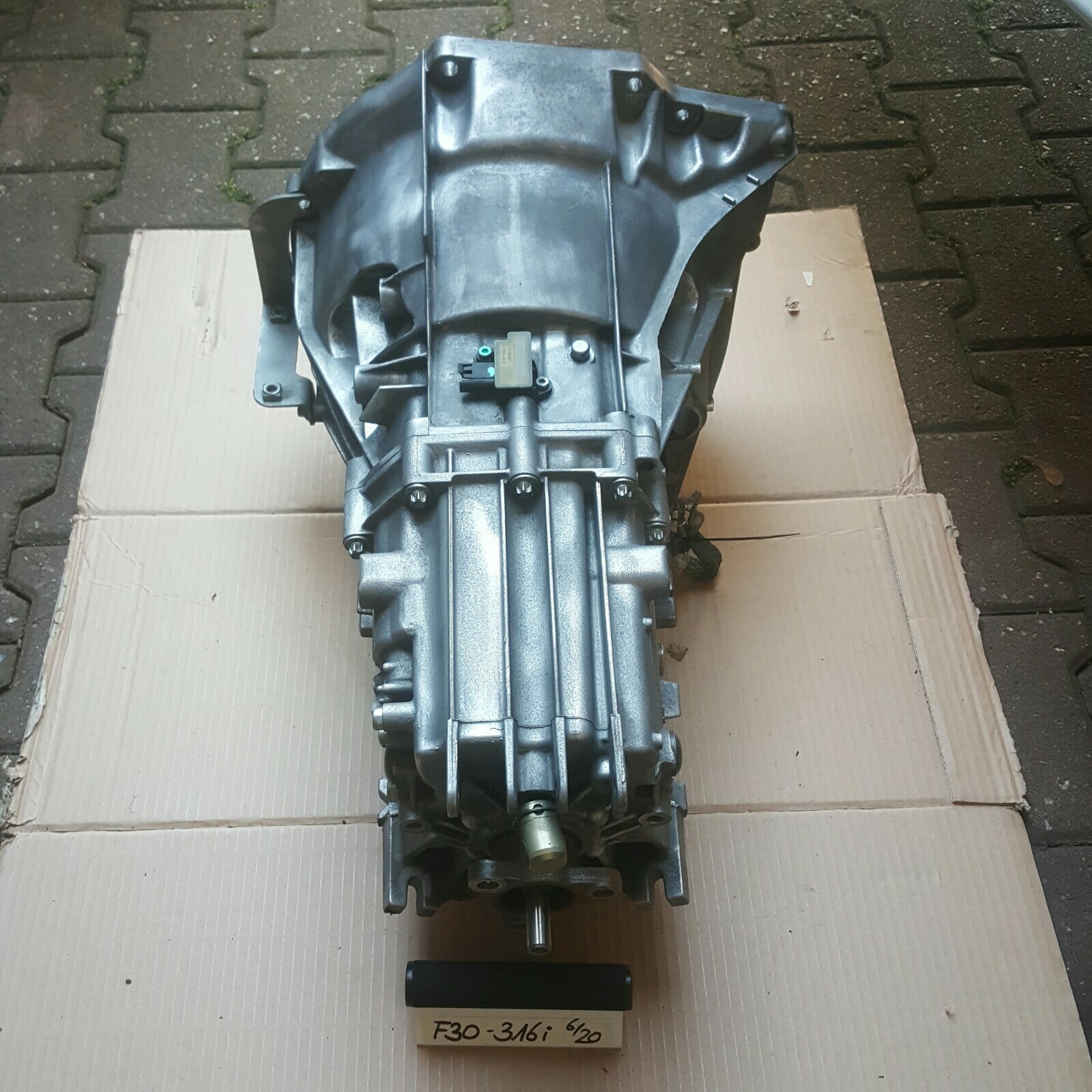 BMW 116i F20 F21 / 316i F30 F31 Getrag Getriebe  6 Gang Schaltgetriebe 7597917