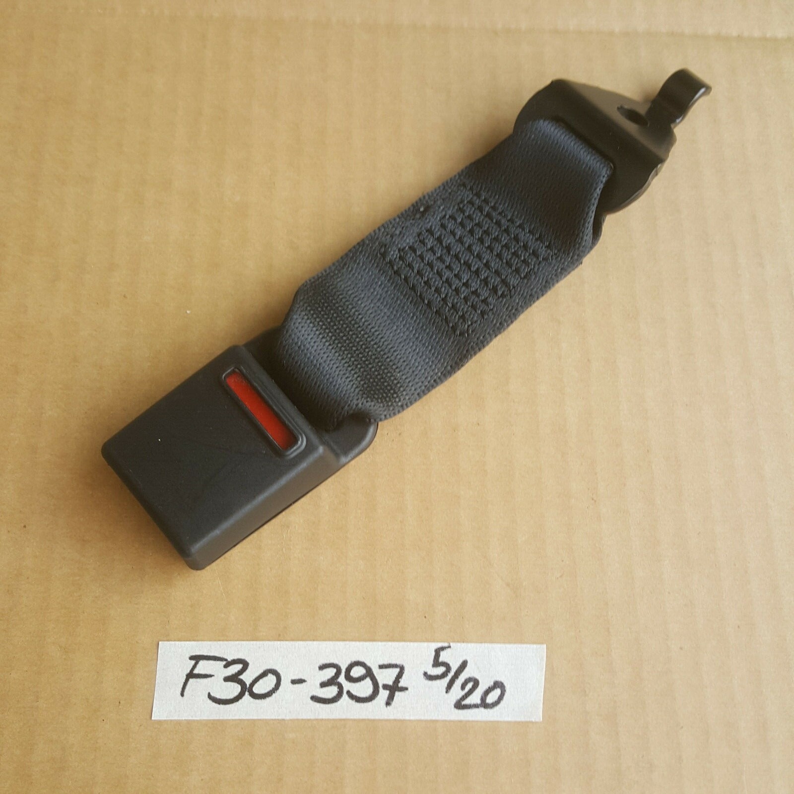 BMW F20 F21 F30 F31 F35 Gurtstrammer Gurt Schloss HINTEN Gurtstraffer 7259397