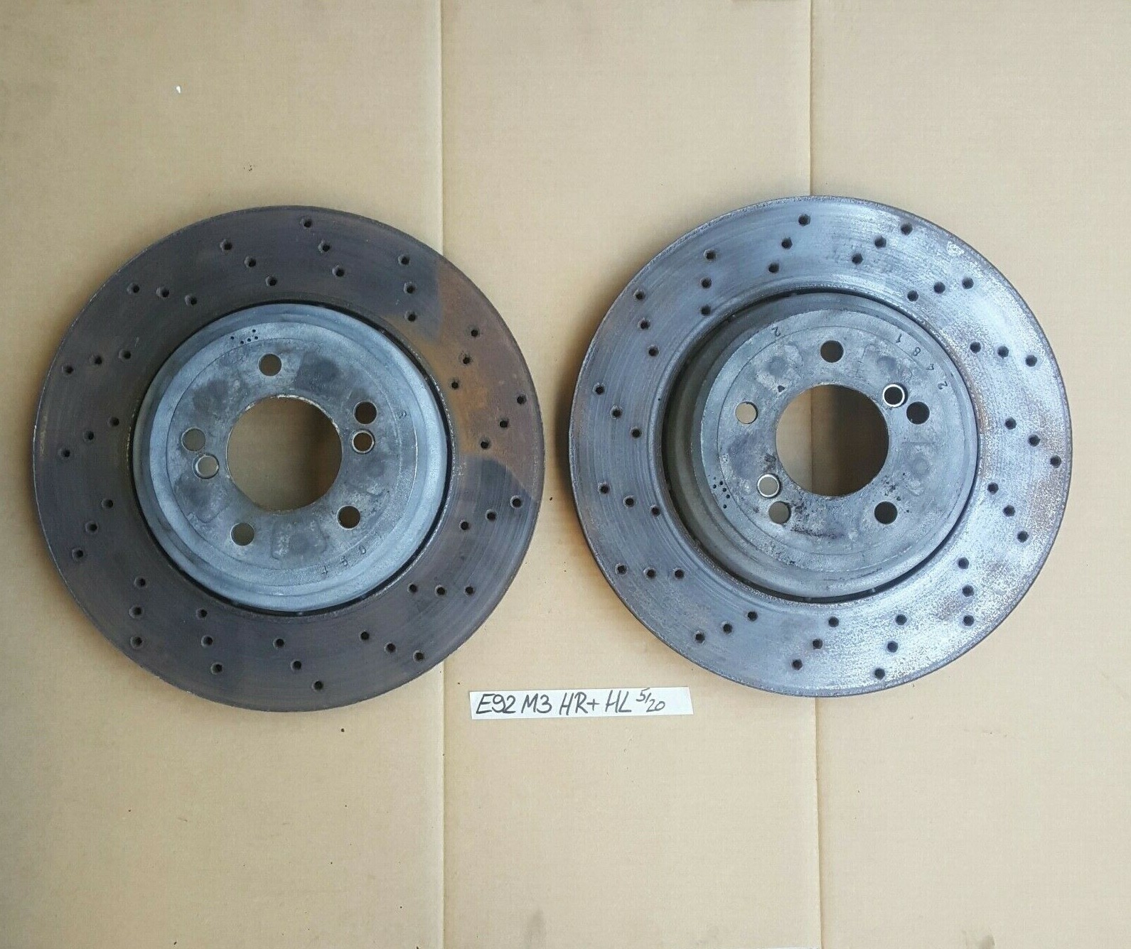 BMW E90 E92 E93 M3 Bremsscheiben Bremsscheibe belüftet HINTEN rechts + links 