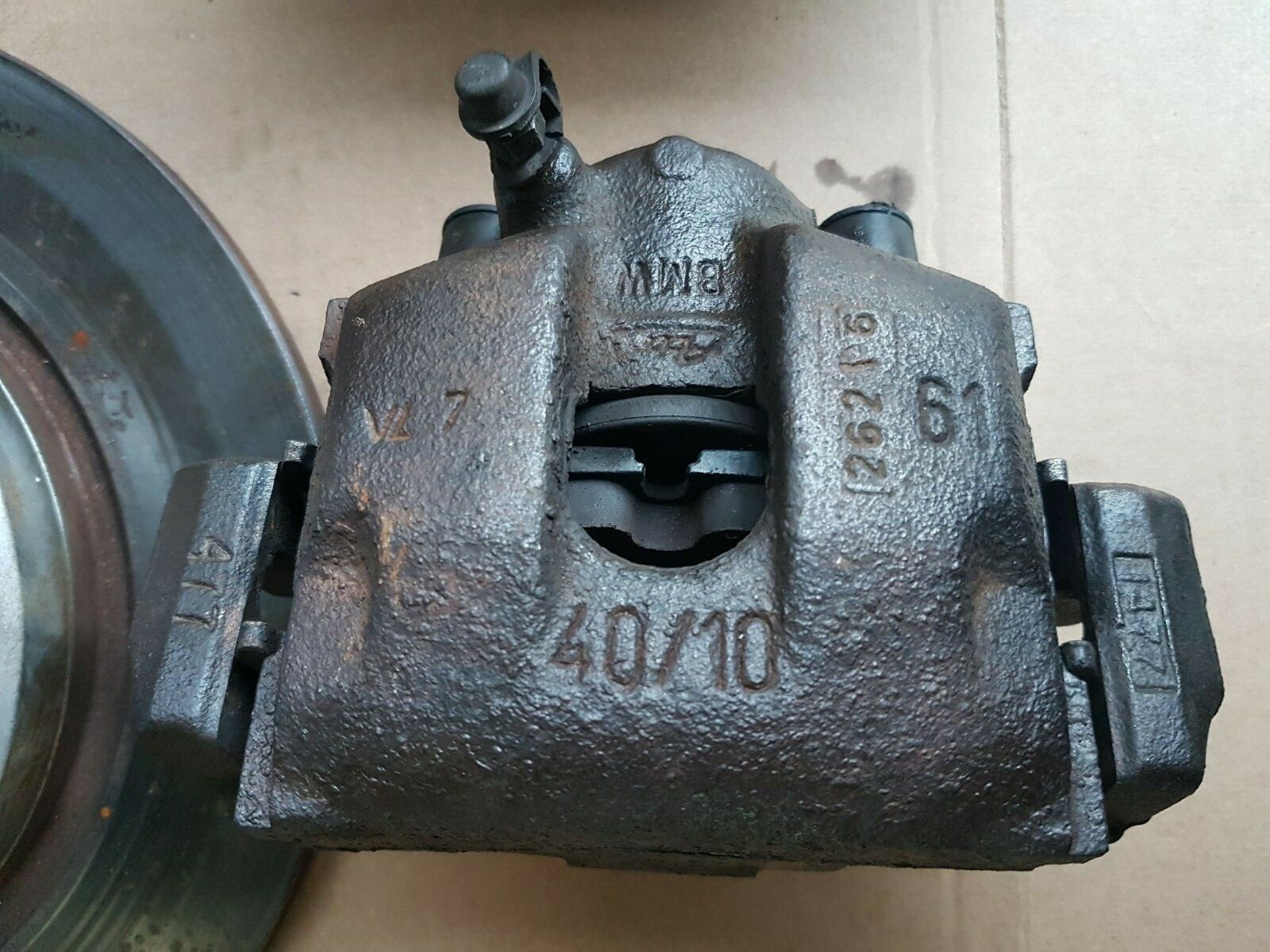 original BMW Z4 E85 Bremsscheiben Bremssattel Bremsbeläge hinten rechts + links 