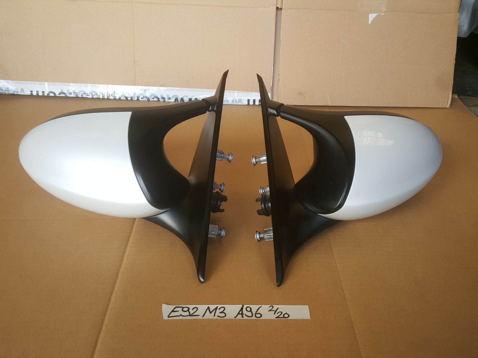 BMW E92 E93 M3 Seiten Außen Spiegel VORNE RECHTS + LINKS WEISS ABHOLUNG