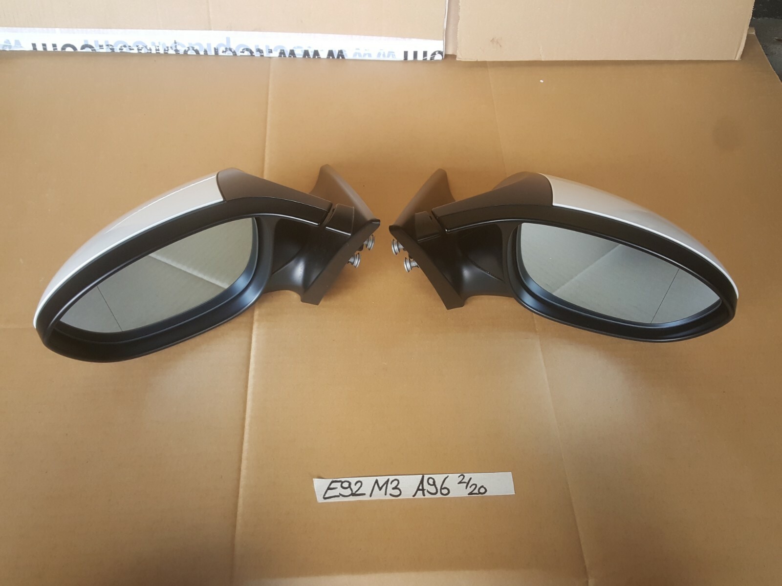 BMW E92 E93 M3 Seiten Außen Spiegel VORNE RECHTS + LINKS WEISS ABHOLUNG