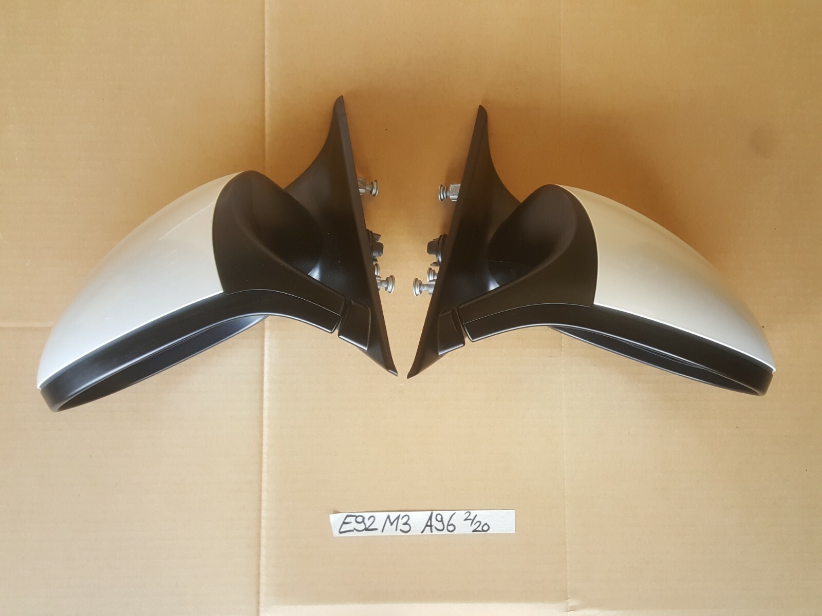 BMW E92 E93 M3 Seiten Außen Spiegel VORNE RECHTS + LINKS WEISS ABHOLUNG