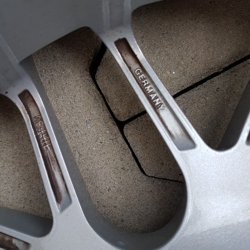 BMW E46 Z4 E85 Alufelge Kreuzspeiche M Felge 8 J x 18 Zoll + Pirelli Reifen