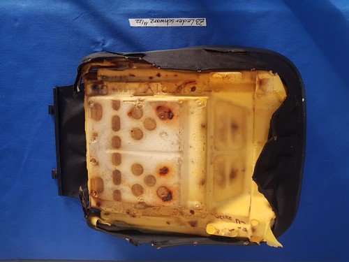 BMW Z3 Roadster + Coupe Fahrer Sitz Kissen Unterteil Leder schwarz black