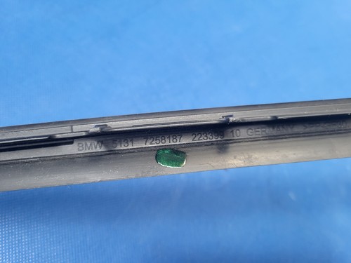 BMW F30 F31 F35 F80 Wasserfang Leiste Zierleiste Wasserfangleiste links 7258187