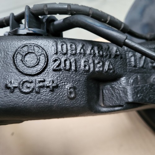 BMW Z4 E85 Achsschenkel 1094464 Achsschwinge  Radnabe Radlager HINTEN RECHTS