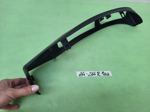 BMW Z4 E85 Beifahrer Sitz Blende Schiene Verkleidung 8099266