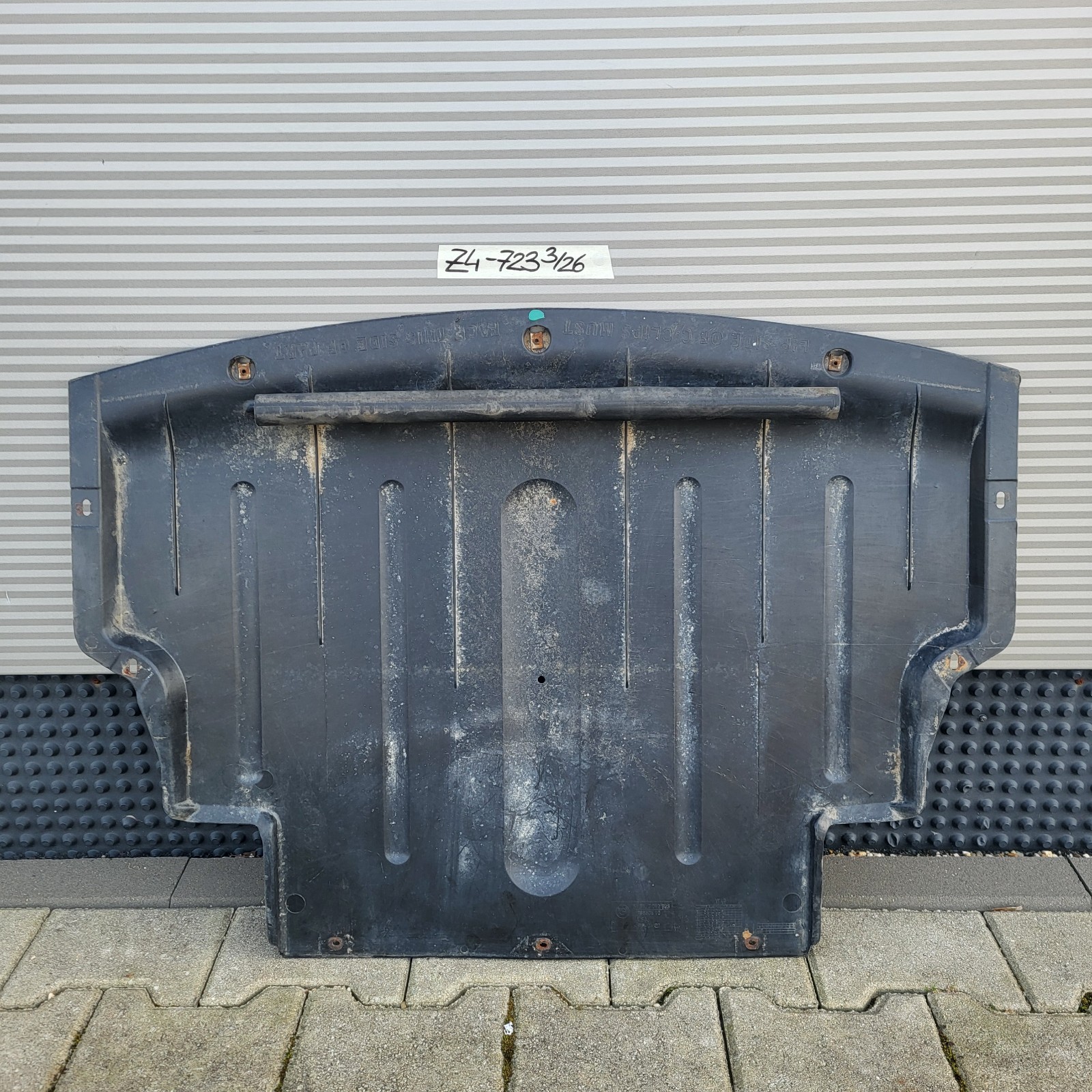 BMW Z4 E85 E86 Unterfahrschutz Motor Abdeckung Abschirmung Motorraum 7012723
