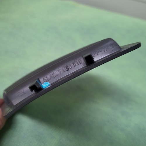 BMW Z4 E85 Verkleidung Gitter hinten rechts 7036510 grau