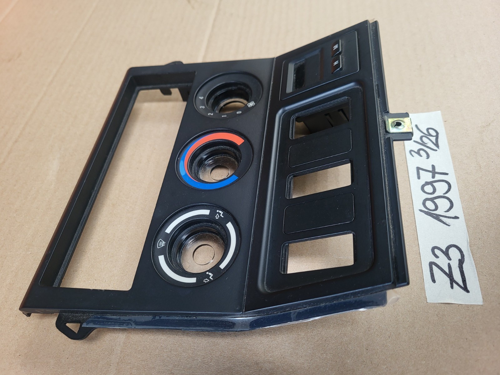 BMW Z3 Roadster Mittelkonsole Klima Blende Verkleidung Heizung  8397702 Schwarz