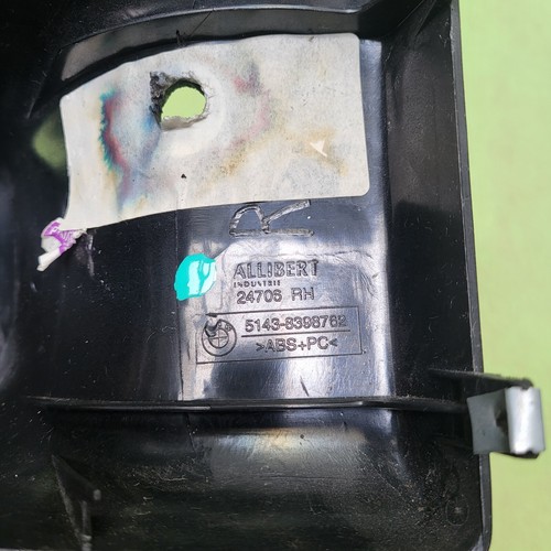 BMW Z3 Roadster Staufach Verkleidung oben rechts Gurt Führung Höcker 8398762