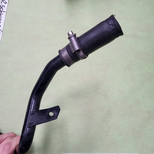 BMW E36 M3 Rohr Leitung Schlauch Motorvorlauf-Heizkörper 8391240