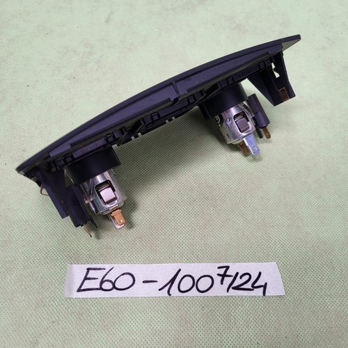 BMW E60  Verkleidung Mittelkonsole HINTEN Zigaretten Anzünder Anschluss Buchse