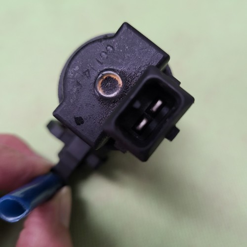 BMW E36  Z3  E38  E39 Tank Entlüftungsventil Entluftungsventil Ventil 1433602