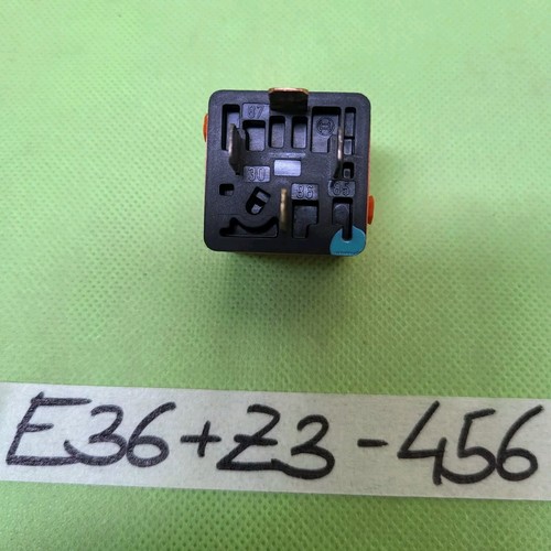 BMW E34 E36 E39 E46  Z3 Kraftstoffpumpe Relais 1378238  Bosch 0332019456