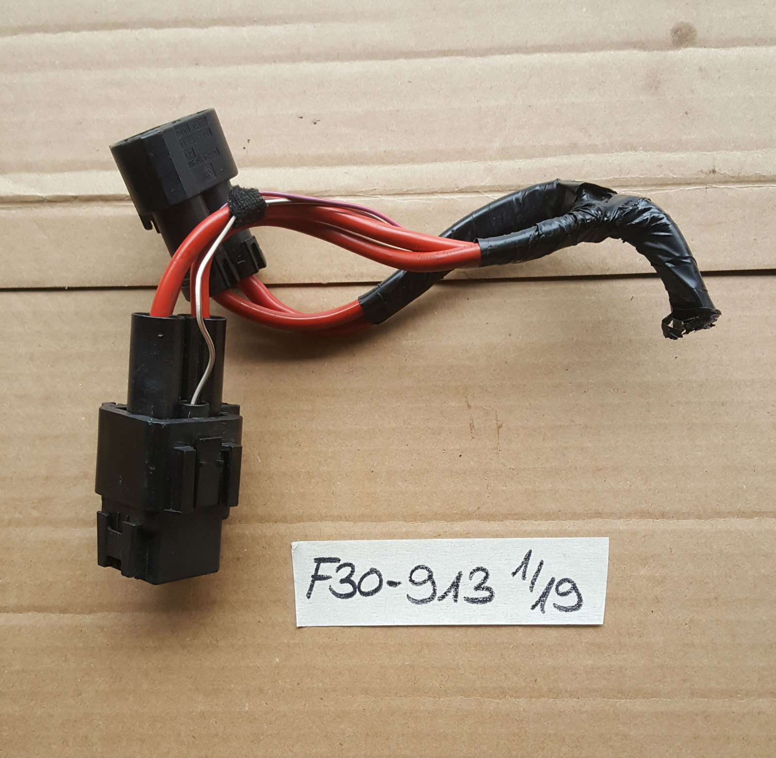 BMW F30 Stecker 9216286 + Relais Lüftermotor Ventilator Lüfter Zündung 9207913