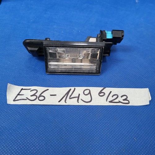BMW E36 Compact Heckleuchte Kennzeichen Beleuchtung Lampe im Heckdeckel 1378149