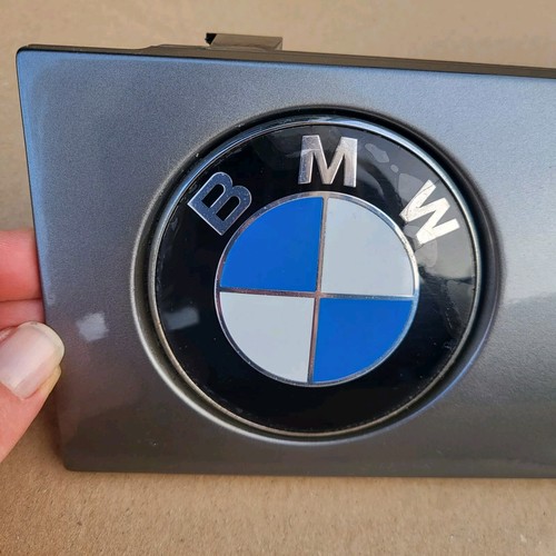 BMW Z3 Lufteinlass Ki​emen Ziergitter Motorhaube Sterling Grau  RECHTS 8398016