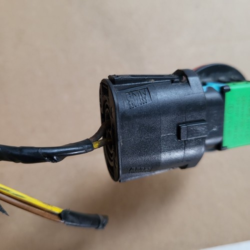 BMW 3er E90 E91 E92 E93 / Z4 E85 E86 Nebel Scheinwerfer Stecker 6907388 + Birne 