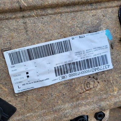 BMW E90 Türtafel / Tür Verkleidung HINTEN RECHTS Stoff Fluid Anthrazit