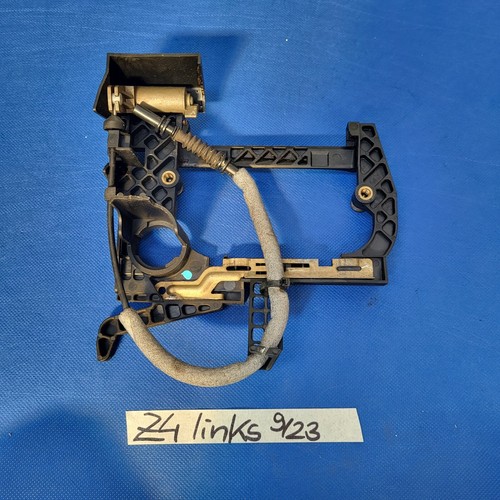 Türgriff BMW Z4 E85 / E86 Fahrer Tür  Griff Träger Links 7137447