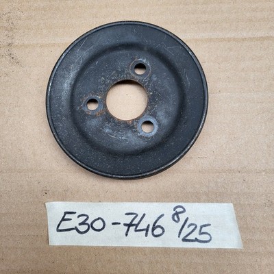 BMW E30 E34 E36  Riemenscheibe 1717746 Servopumpe