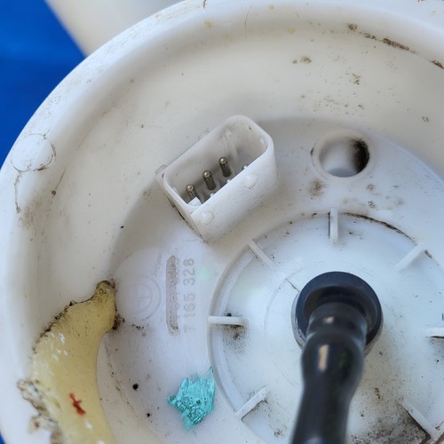 BMW Z4 E85 E86 Benzin Pumpe Filter Kraftstoff Förder Pumpe 7165328