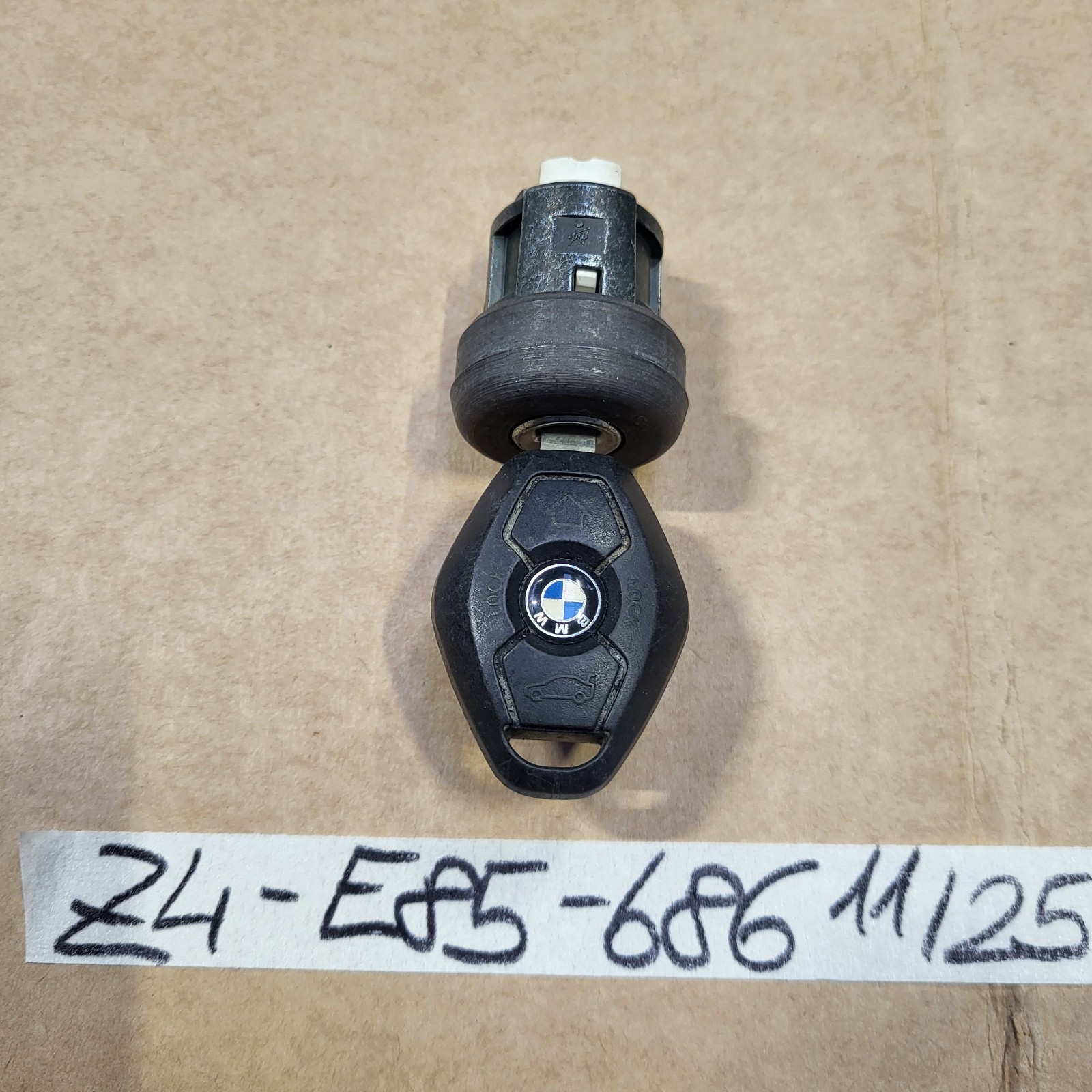 BMW Z4 E85 Schließung Zündschloss Tür Schloss  Zylinder Kofferraum Schloss