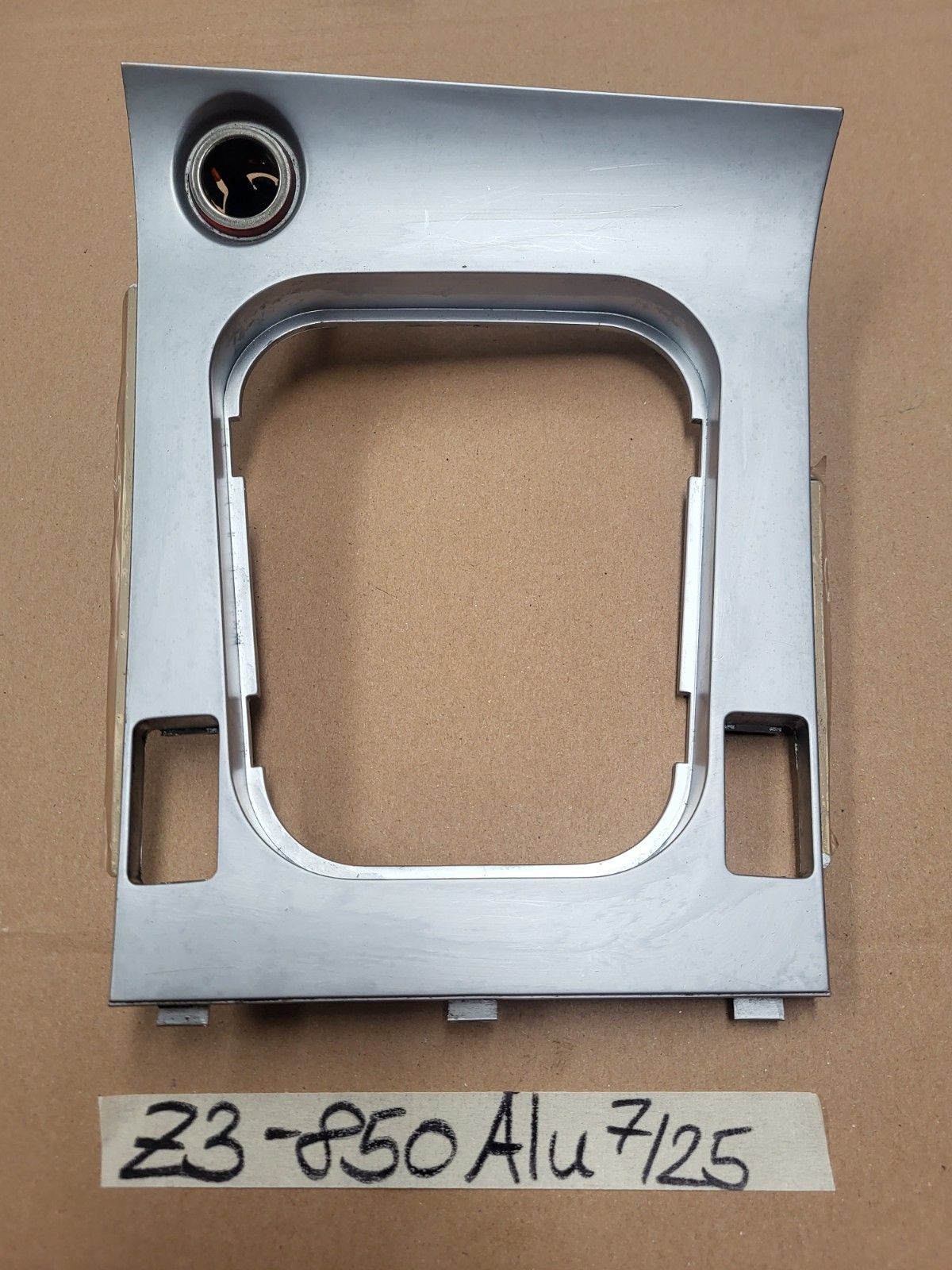 BMW Z3 Mittelkonsole Blende Alu Verkleidung für Schaltsack  8398850 Zigaretten