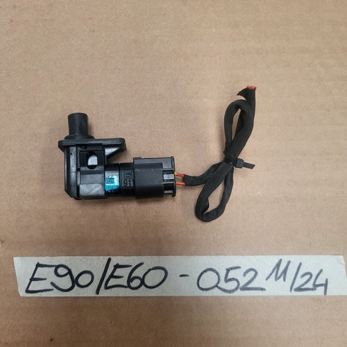 BMW E87 E46 E90 E91 E92 E93 E60 E61 E39 X3 Alarm Hauben Kontakt Schalter 9119052