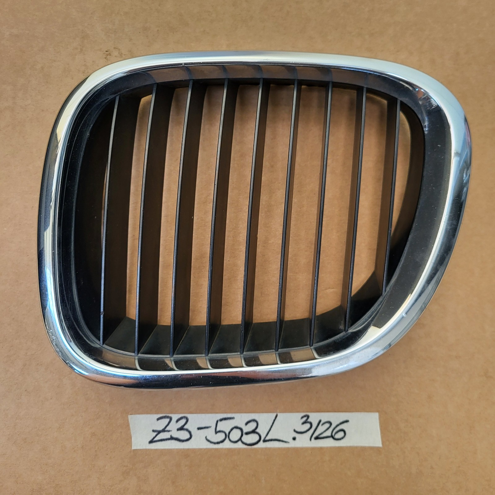 original BMW Z3 Roadster Coupe Kühlergrill Niere Motorhaube LINKS 8397503