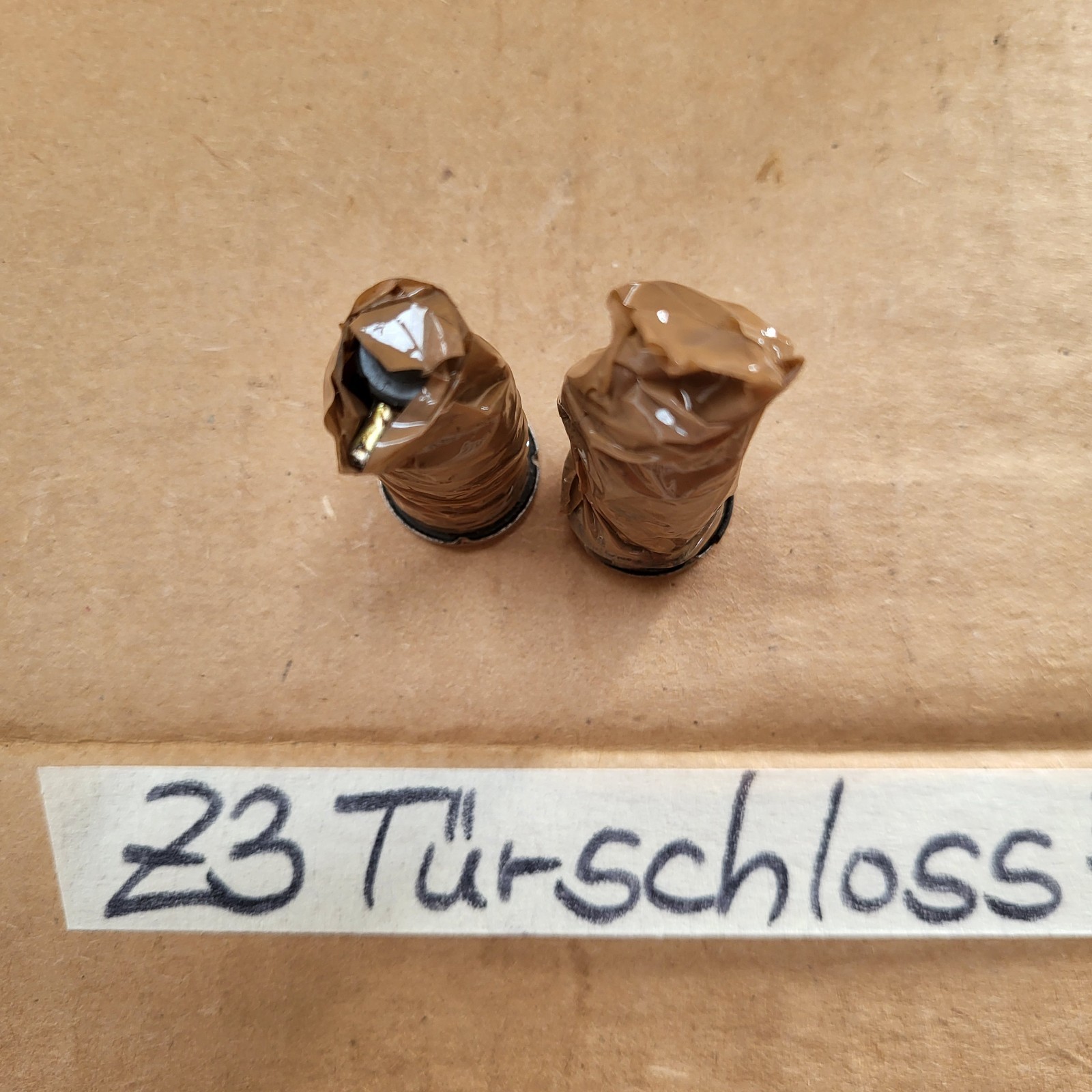 original BMW Z3 Roadster Tür Schloss Zylinder  OHNE Schlüssel 2 Stück mit Fallen