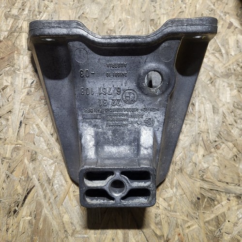 BMW E60 / E61 Getriebetragbock / Getriebe Halter Bock Träger 6761108