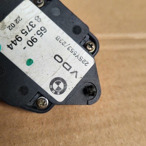 BMW 3er E46 / 5er E39 GPS Antenne / Magnetfeld Sonde 8375944