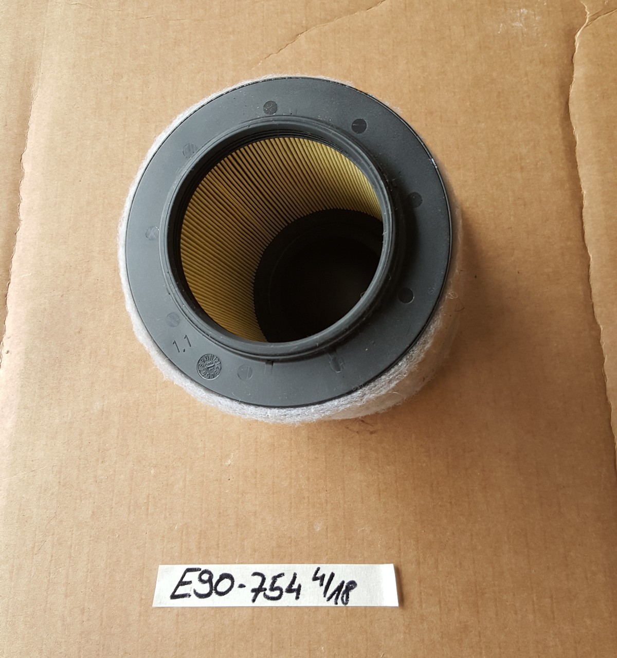 BMW  E90 E91 E92 E93 E81 E87 E88  Luftfiltereinsatz 7532754 Luft Filter Einsatz