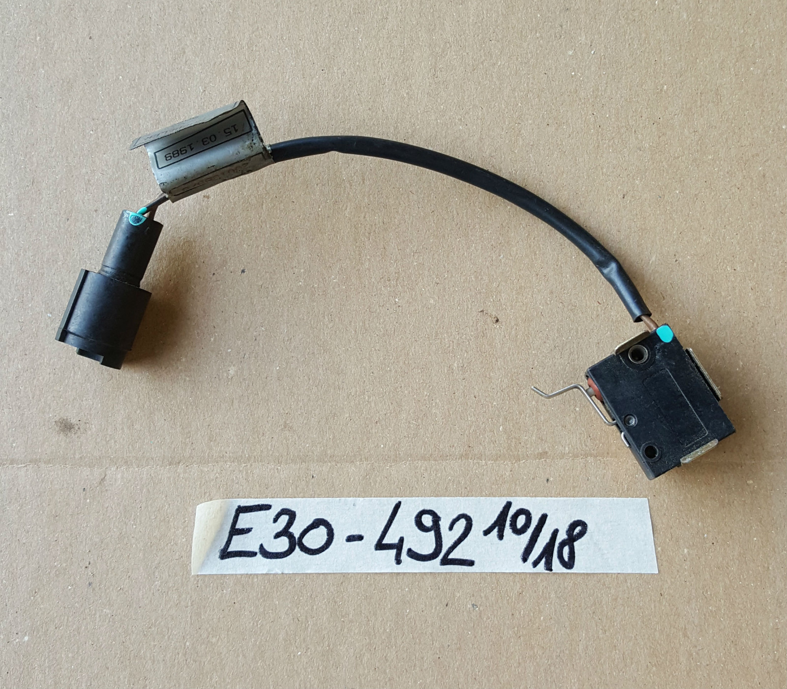 BMW E30 Cabrio M3 Microschalter Verdeck Heckscheibe Gebläse Lüftung 1377492