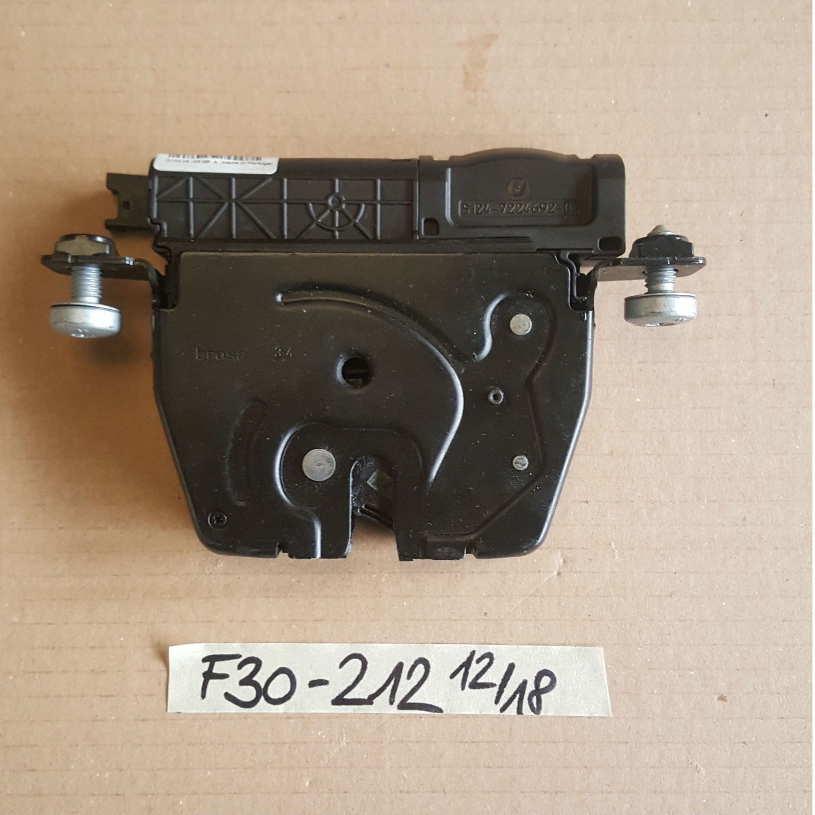 BMW F30 F35 F80 F32 F82 F10 F18 F12 F13 Heckklappenschloss Heckklappe 7191212