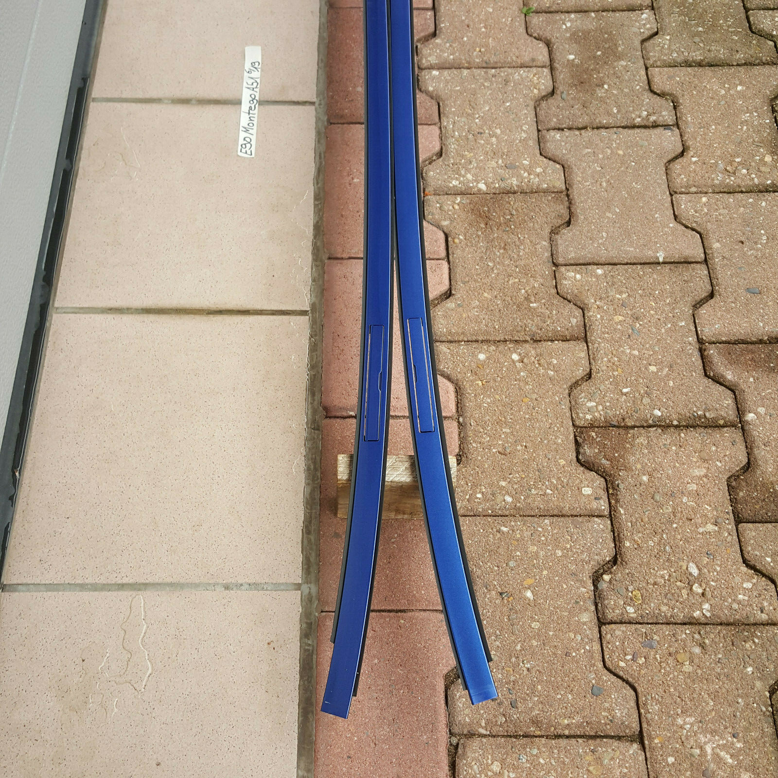 BMW E90 Dach Leiste Dachleisten Zierleisten Dachreling Montego Blau Metallic A51
