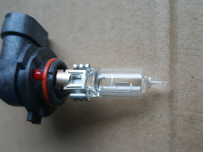 BMW 6er E24 Lampe Birne Glühlampe 1382495 HB3 12V 60W 