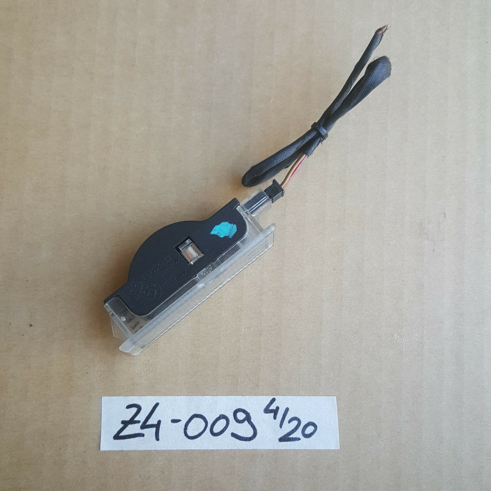 BMW Z4 E85 E86 E60 E61 E63 E64 E65 E66 E67  X3 E83 Innenleuchte 6962009