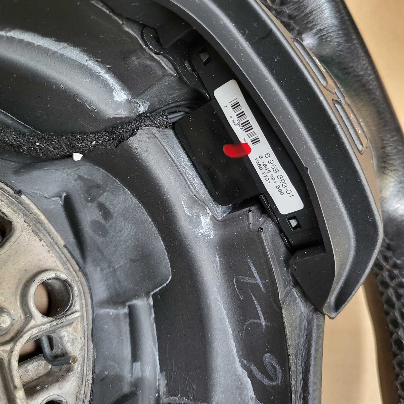 BMW E90 E91 E92 E93 E81 E82 E87 MFL Lenkrad  Multifunktion Leder Lenker 6764547