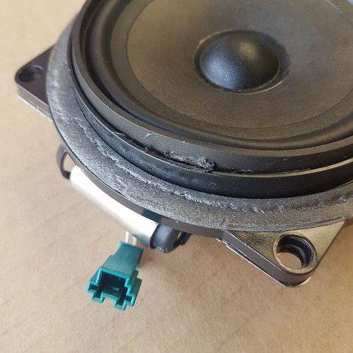 BMW 3er E90 E91 E92 E93 Stereo Mittelton Tür Lautsprecher Box 4151736