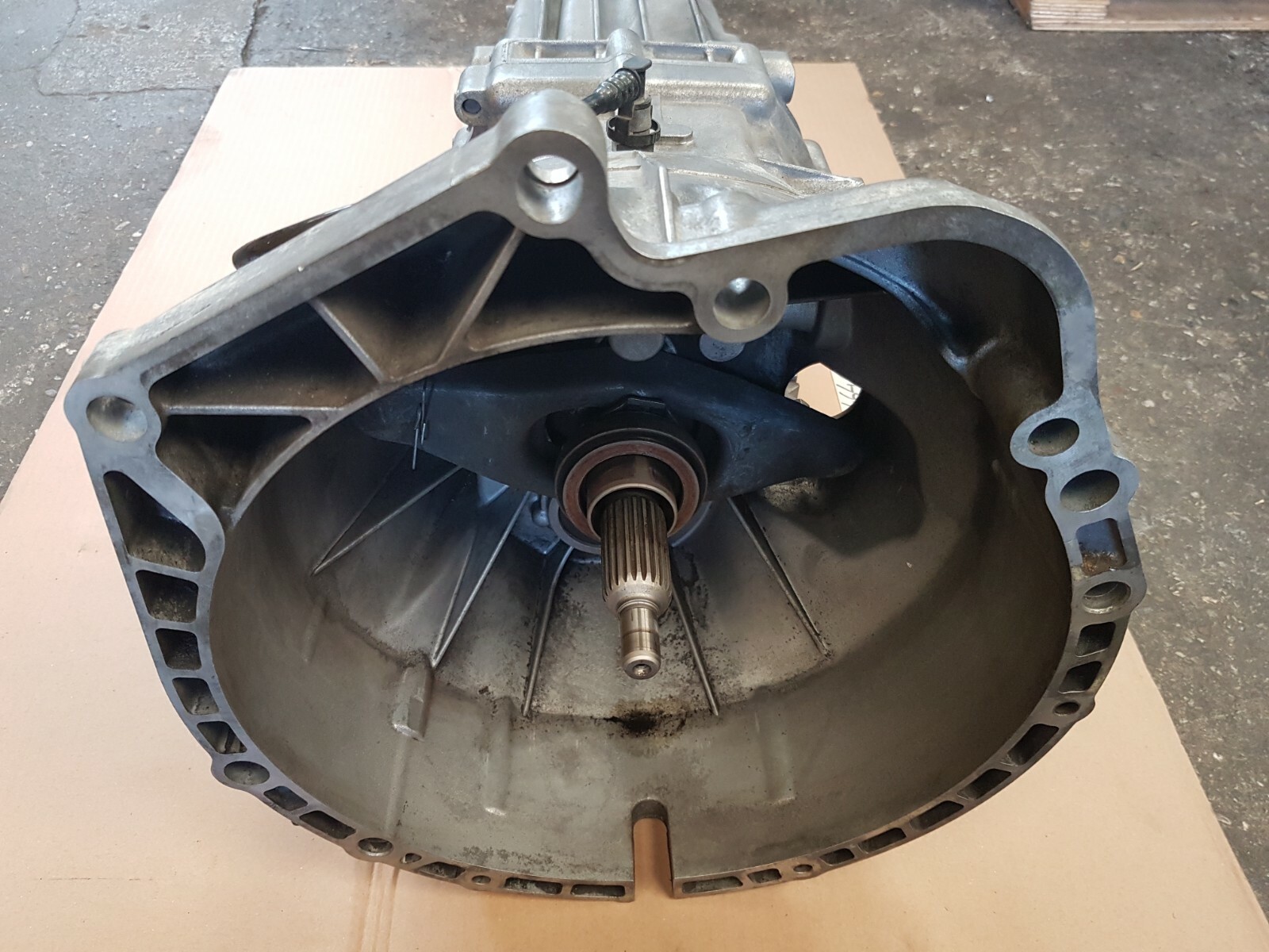 BMW Z4 E85 + E46 Getrag Getriebe 6 Gang Schaltgetriebe 0123464 CAN