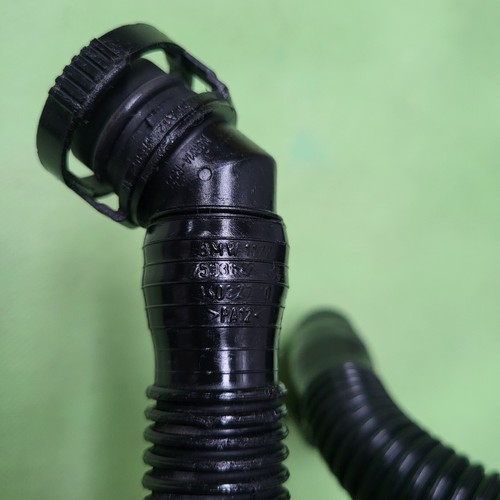 BMW Z4 E85 Kühler Schlauch Leitung Rohr  Sekundär Luftpumpe Ventil 7533642
