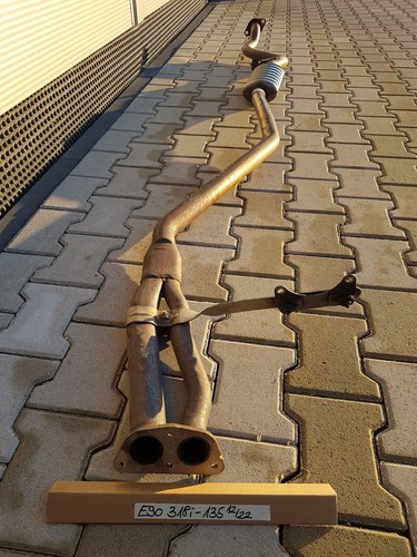 BMW  E90  E91  E87 Auspuff  N46  Mittelschalldämpfer  7534135 ABHOLUNG