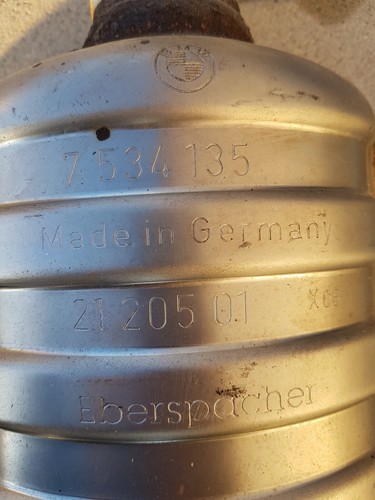 BMW  E90  E91  E87 Auspuff  N46  Mittelschalldämpfer  7534135 ABHOLUNG