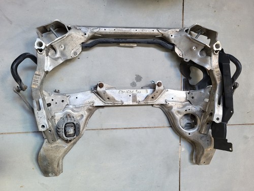 BMW E87 E90 E91 E92  Vorderachsträger Motorträger Agregate Träger VORNE ABHOLUNG