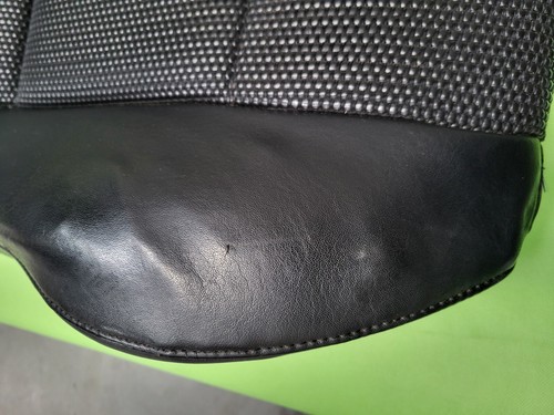 BMW Z3 Roadster Facelift Bei Fahrer Sitz Oberteil Kunstleder Lehne schwarz